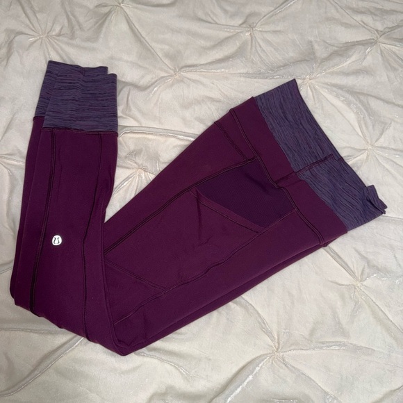 Lululemon En Route Crop size 4 
Plum / Wee Are From Space September Plum - Picture 12 of 16